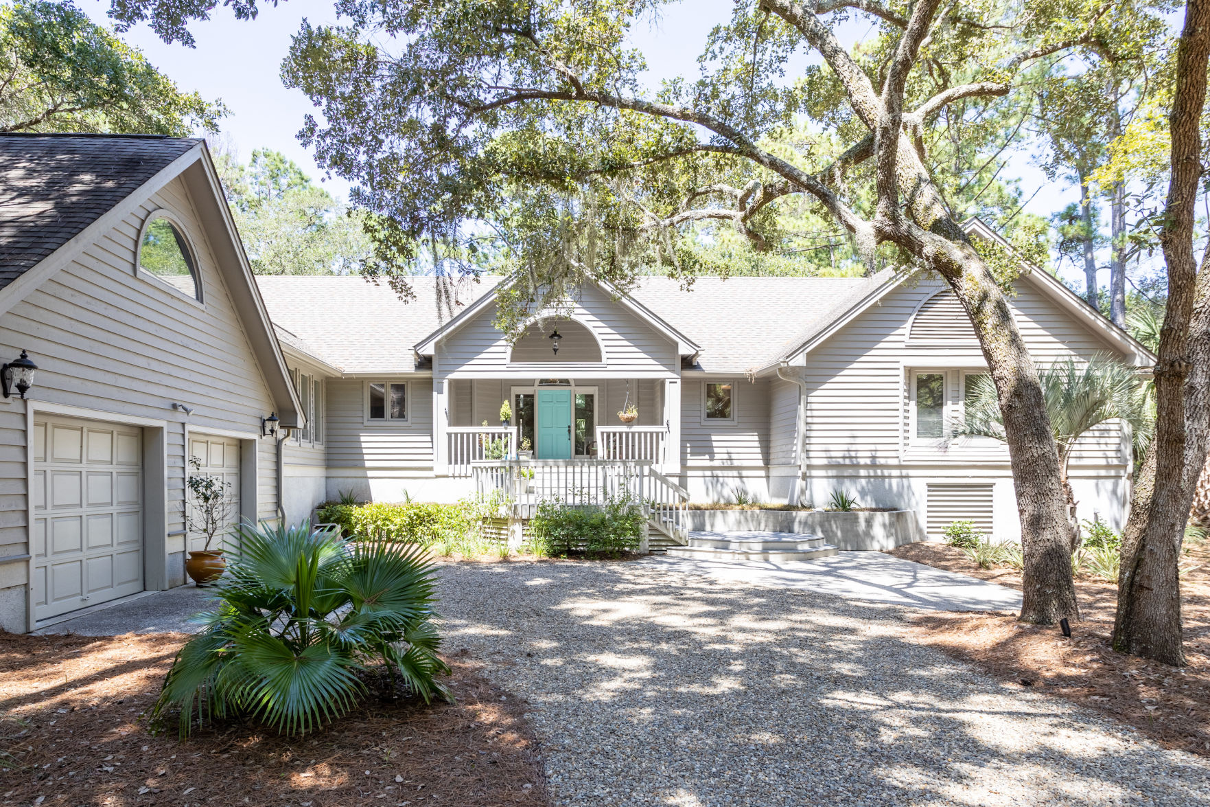 2430 Andell Way exterior